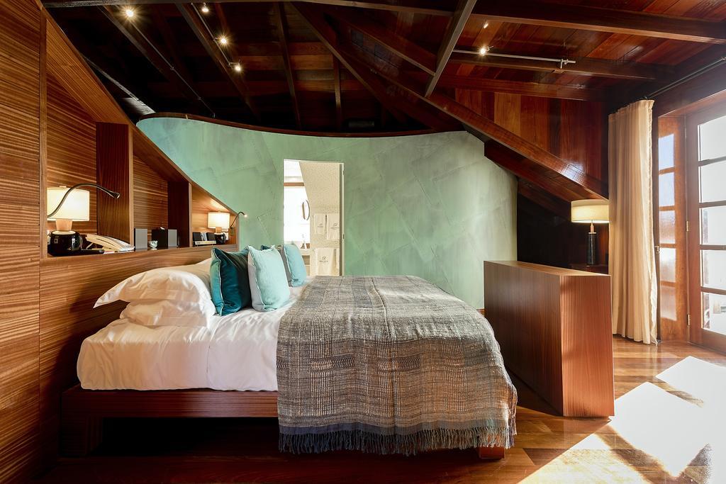 Guest bedroom at Eden Rock – St Barths