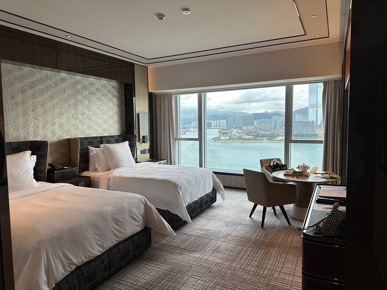 Guest bedroom at Four Seasons Hotel Hong Kong