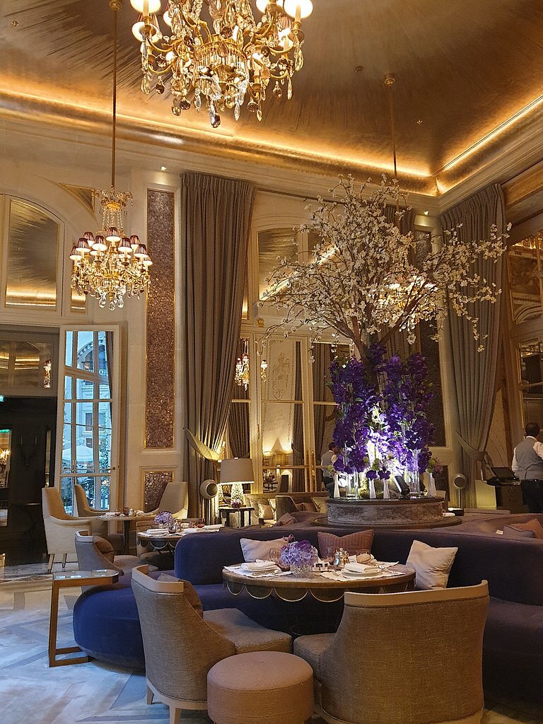 Dining room at Hôtel de Crillon, A Rosewood Hotel