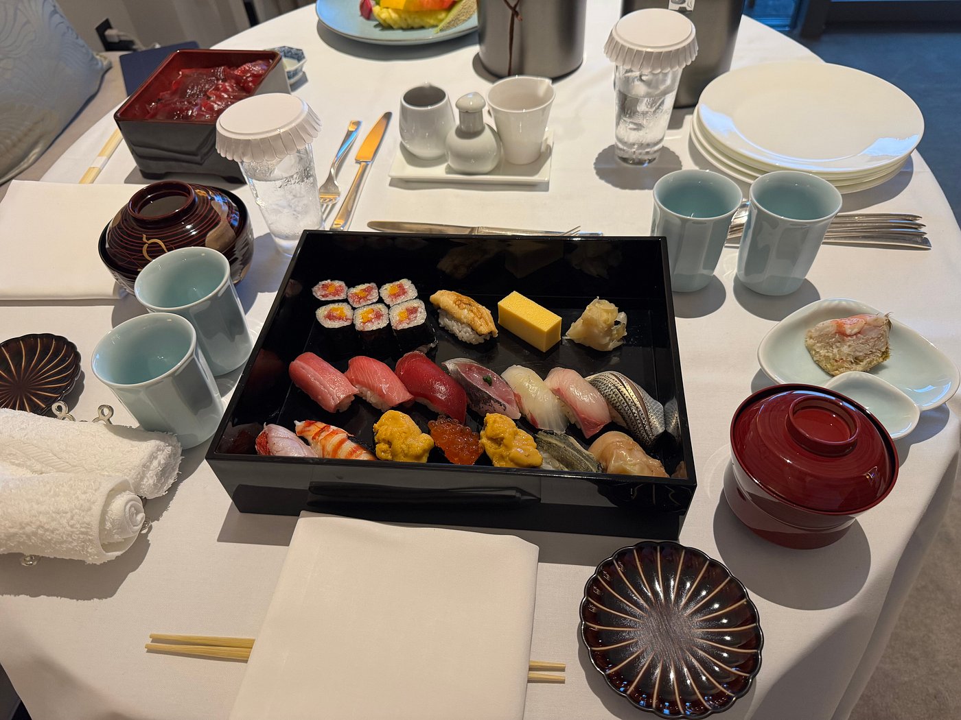 Dining at Palace Hotel Tokyo