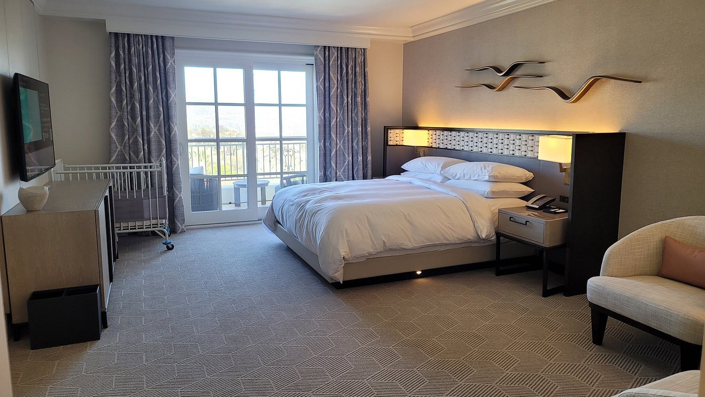 Suite bedroom at Park Hyatt Aviara Resort, Golf Club & Spa