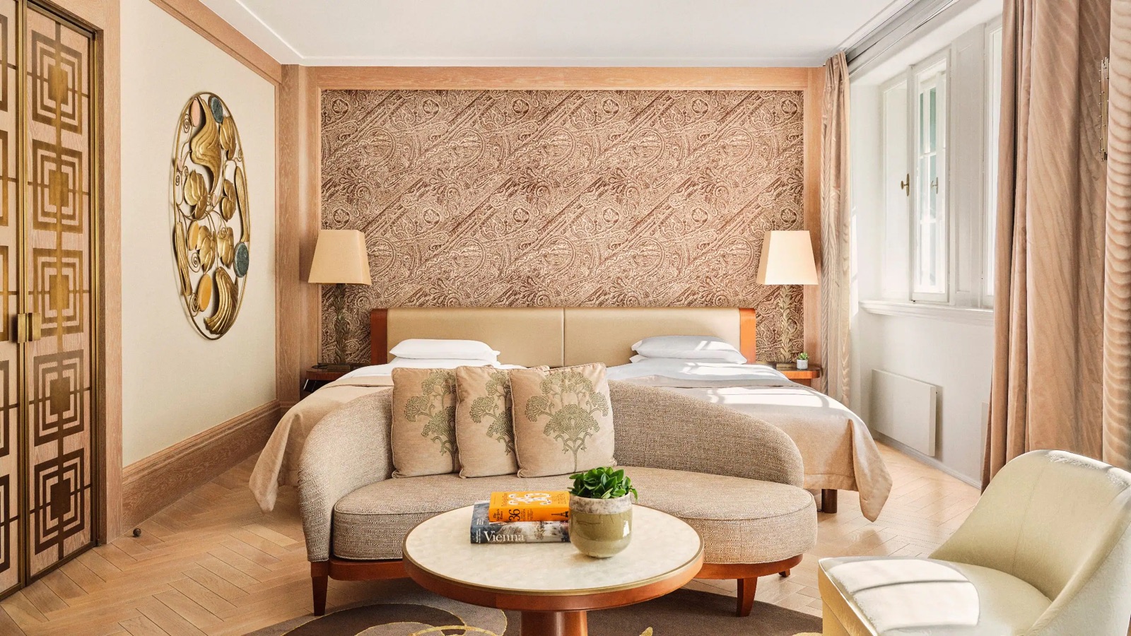 Bedroom in a Junior Suite at Park Hyatt Vienna