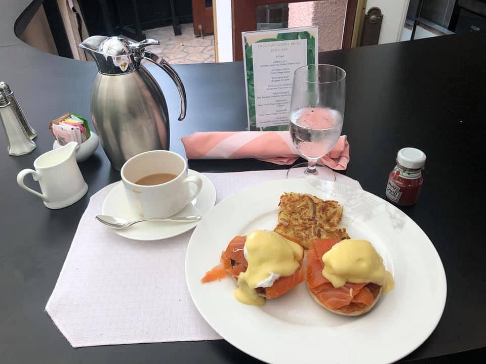 Dining at The Beverly Hills Hotel