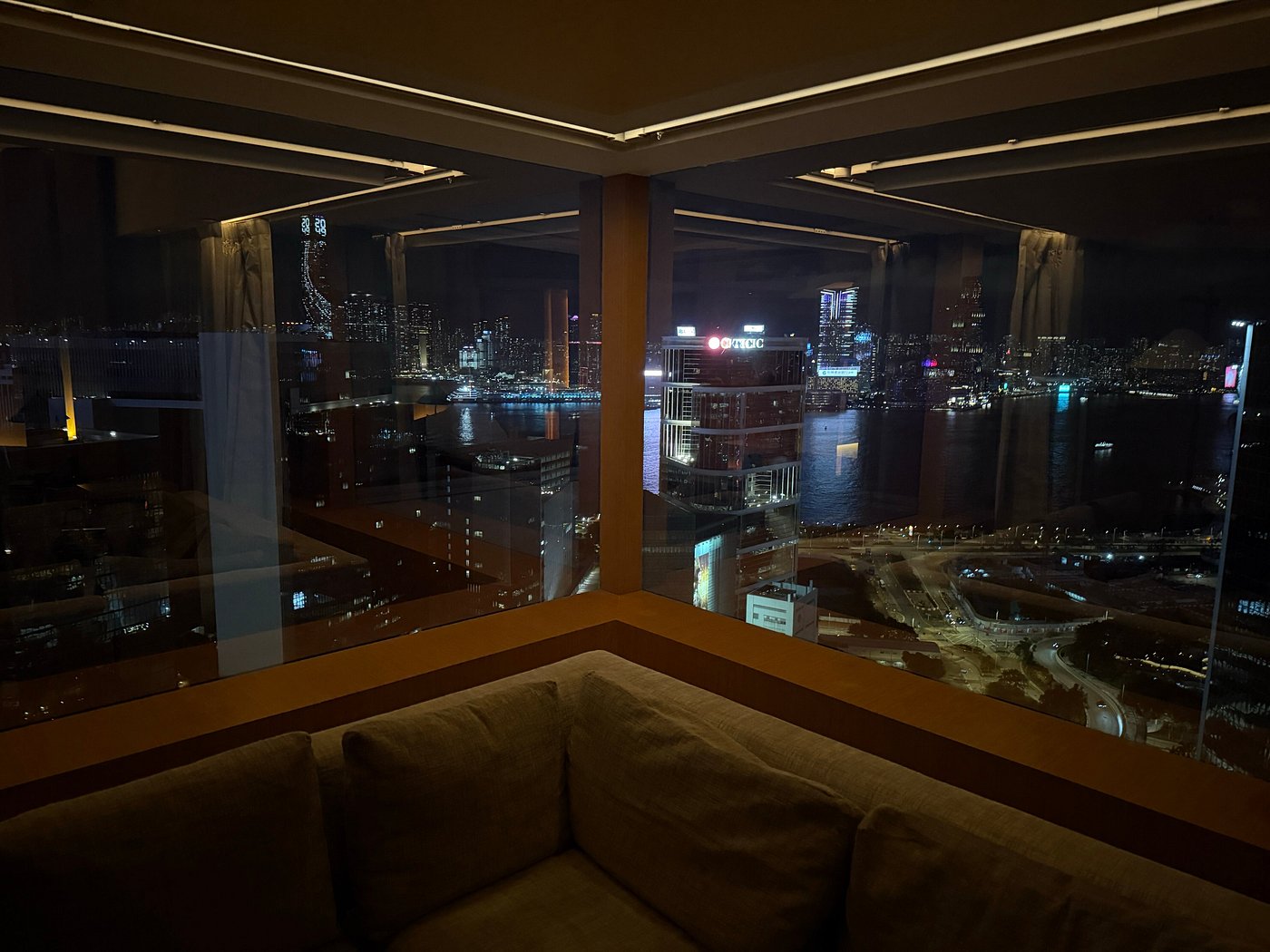 Harbour at night at The Upper House