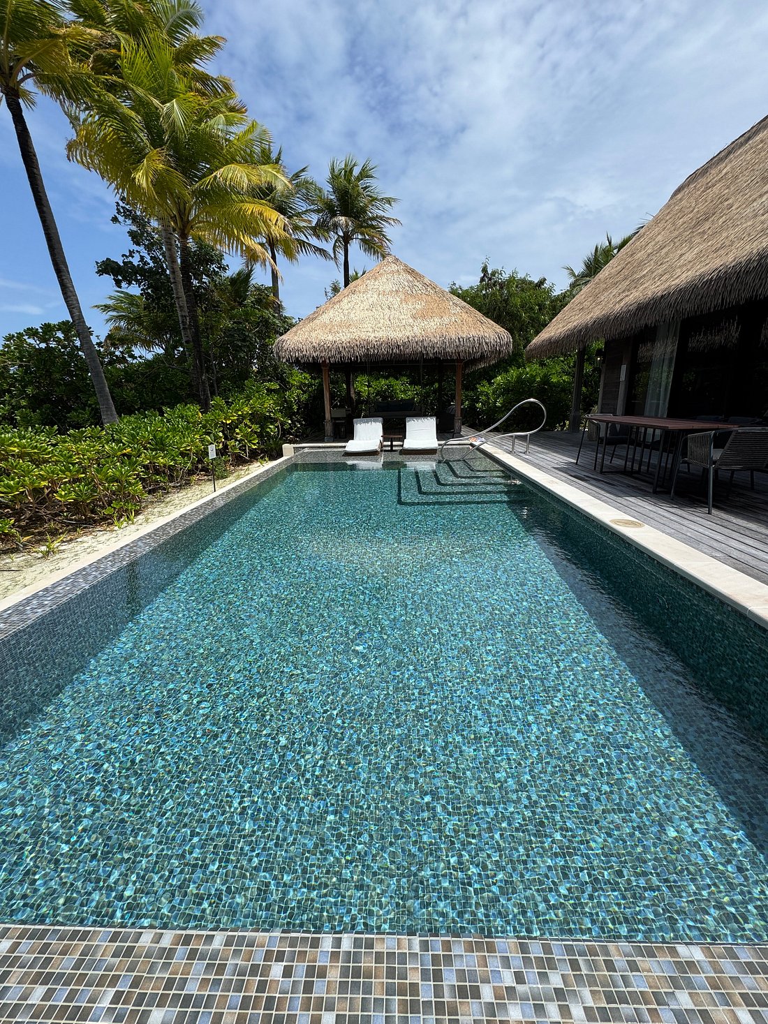 Swimming pool at Waldorf Astoria Maldives Ithaafushi